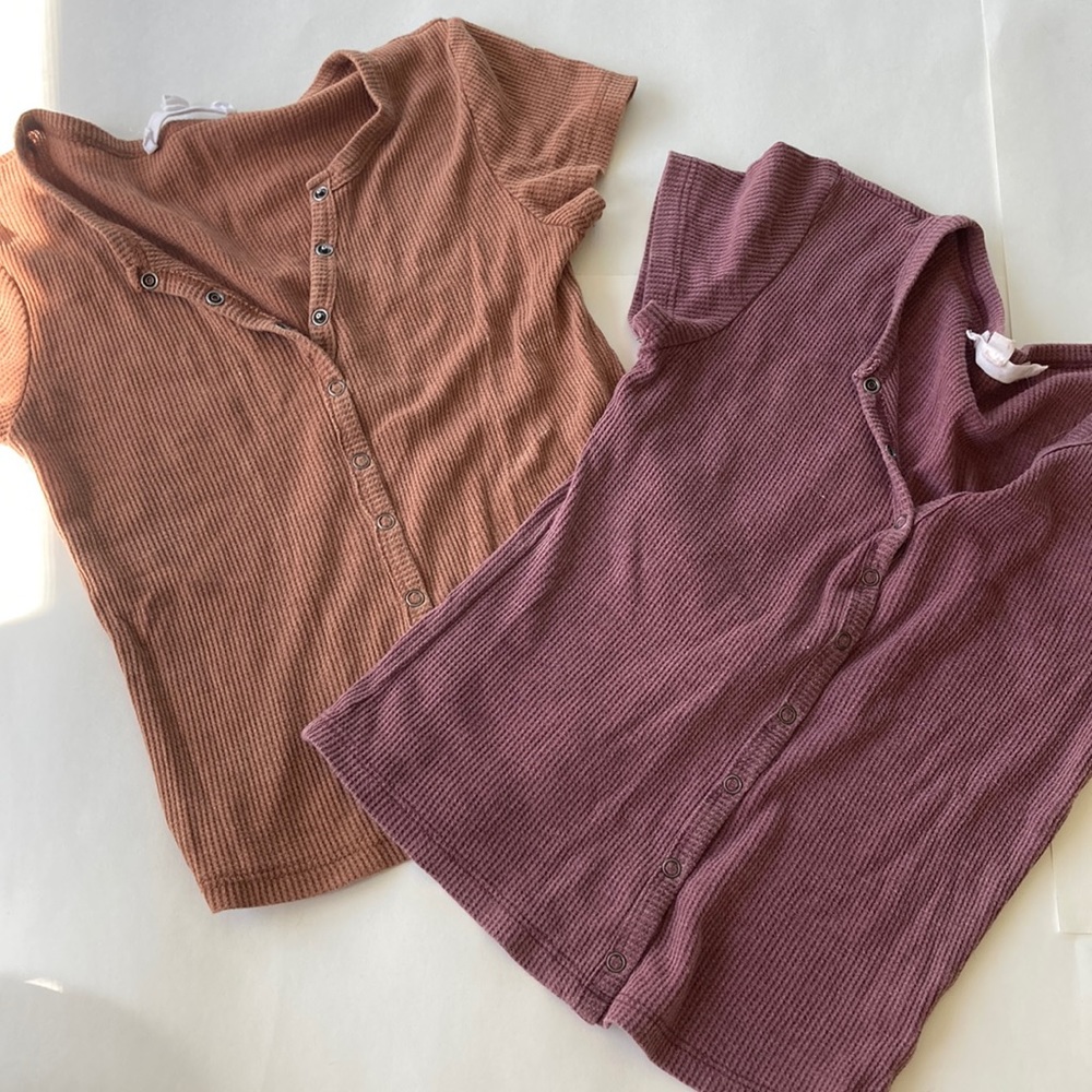 Hippie Rose Button Up Slightly Cropped Tee Shirts